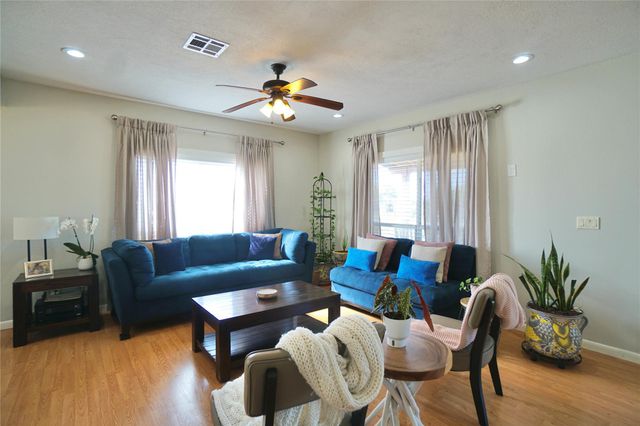 311 Harmon Hills CV, Dripping Springs, TX 78620