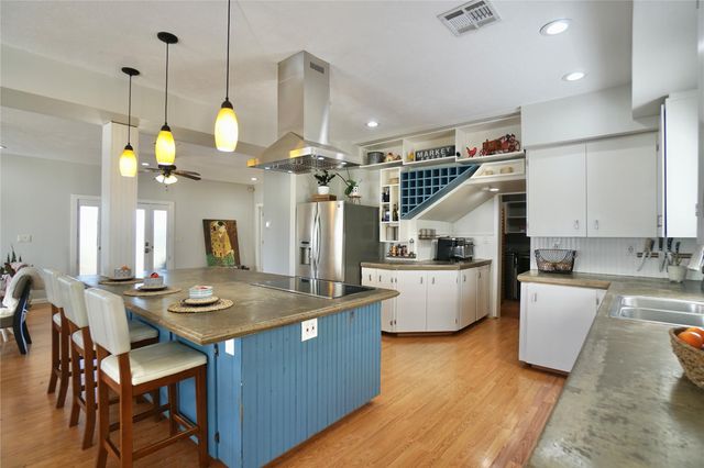 311 Harmon Hills CV, Dripping Springs, TX 78620