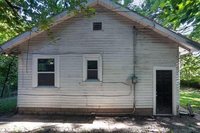 5123 Julian Avenue, Indianapolis, IN 46219
