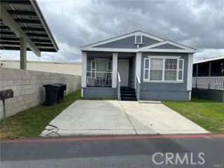 2770 W Lincoln 58, Anaheim, CA 92801