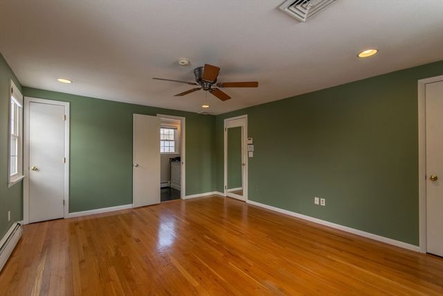 20 Kimberly Cir, Longmeadow, MA 01106