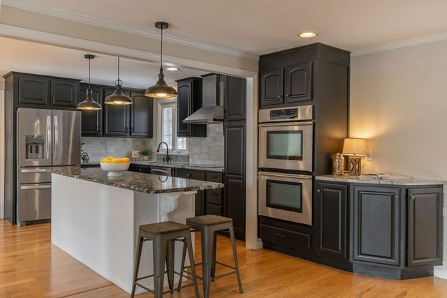 20 Kimberly Cir, Longmeadow, MA 01106