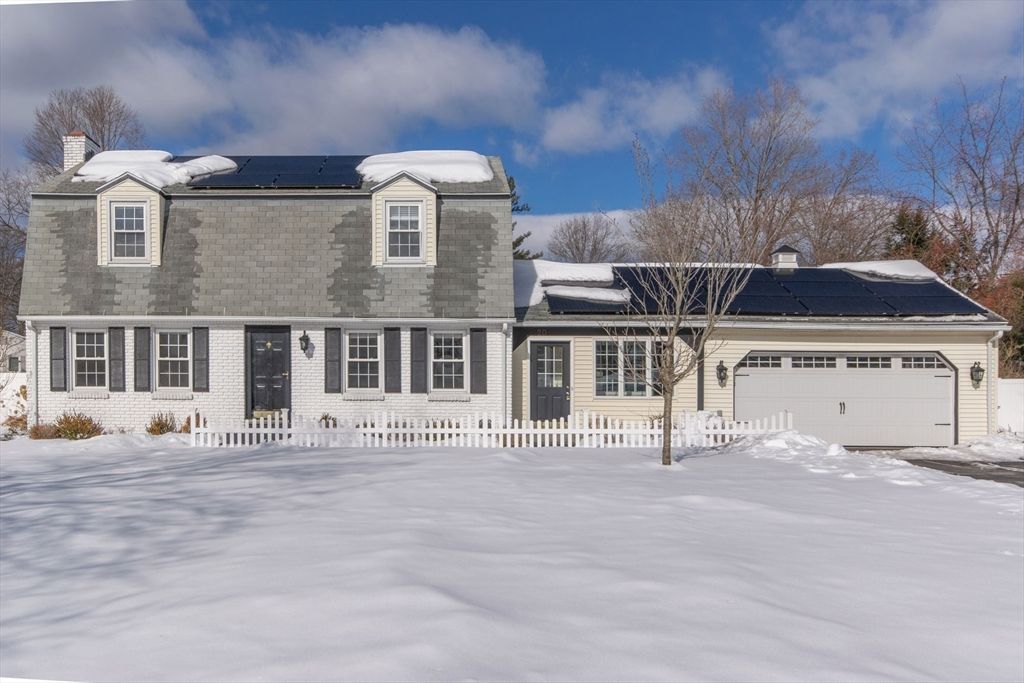 20 Kimberly Cir, Longmeadow, MA 01106