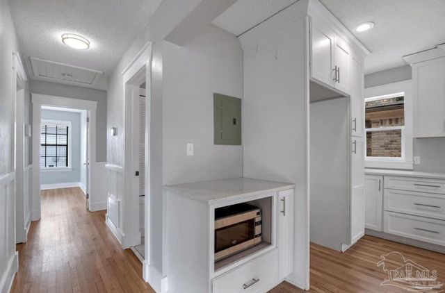 1660 E Hayes St, Pensacola, FL 32503