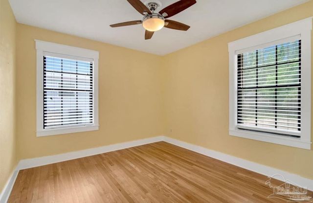 1660 E Hayes St, Pensacola, FL 32503