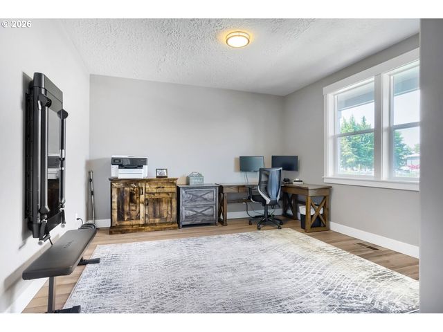 276 Ne CEDAR St, Sublimity, OR 97385