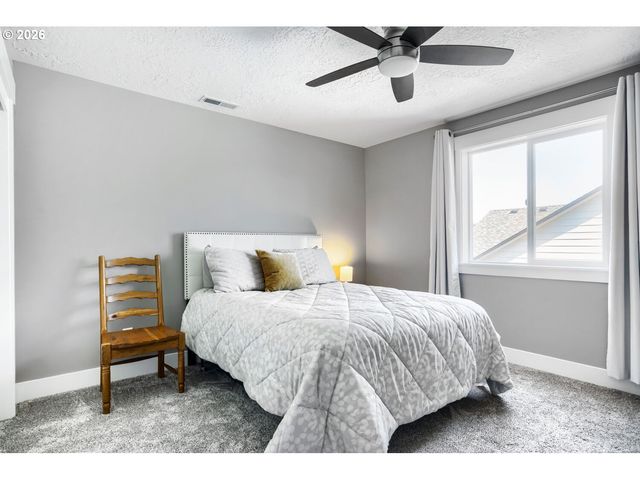 276 Ne CEDAR St, Sublimity, OR 97385