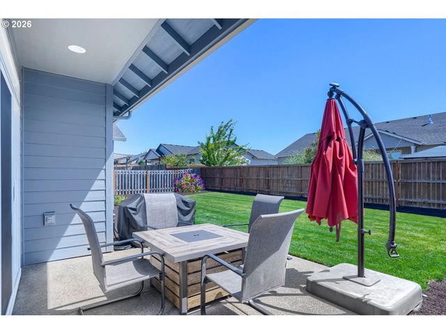 276 Ne CEDAR St, Sublimity, OR 97385