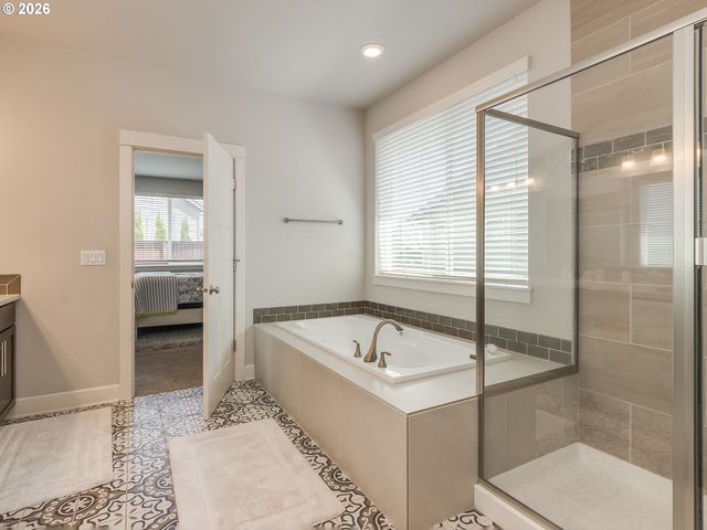 1720 S 47TH Pl, Ridgefield, WA 98642