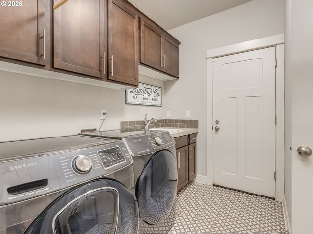 1720 S 47TH Pl, Ridgefield, WA 98642