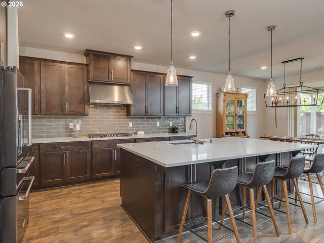 1720 S 47TH Pl, Ridgefield, WA 98642