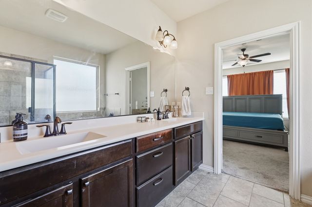 1529 Enchanted Sky Lane, Fort Worth, TX 76052