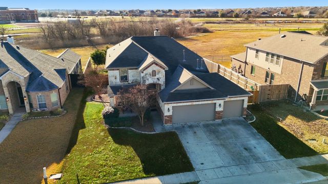 1529 Enchanted Sky Lane, Fort Worth, TX 76052