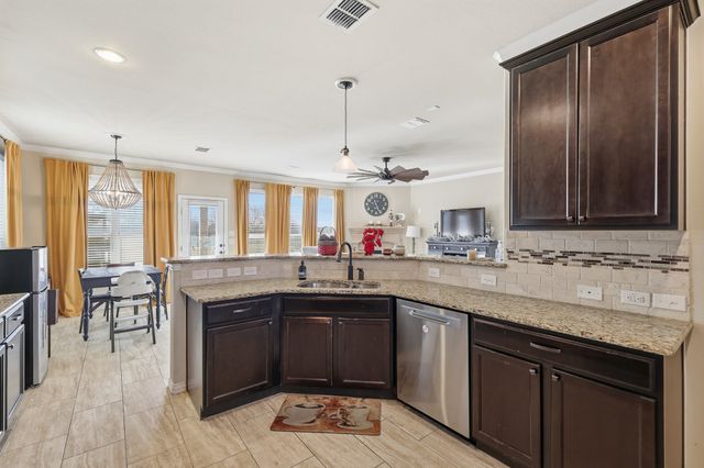 1529 Enchanted Sky Lane, Fort Worth, TX 76052