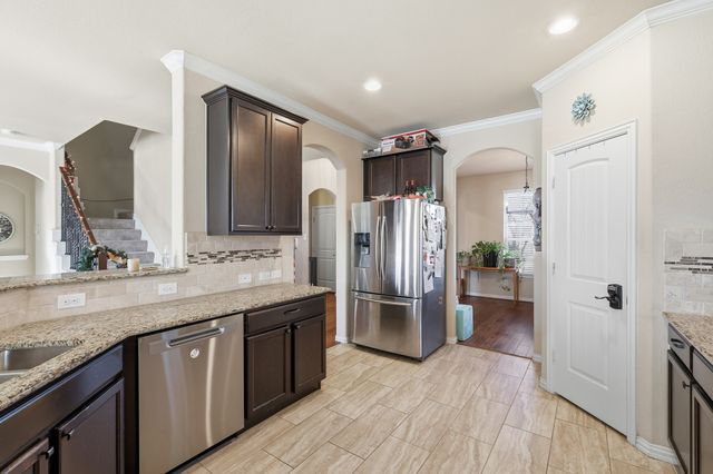 1529 Enchanted Sky Lane, Fort Worth, TX 76052