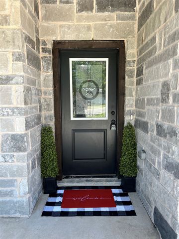 1118 S Grand Avenue, Gainesville, TX 76240