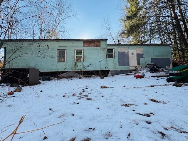 94 Harriman Hill Road, Raymond, NH 03077