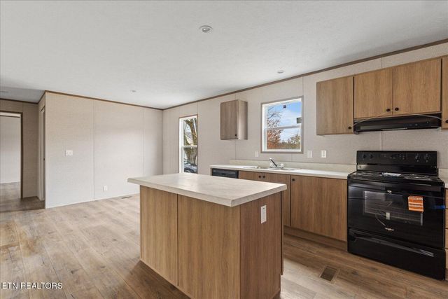 119 County Road 890, Etowah, TN 37331