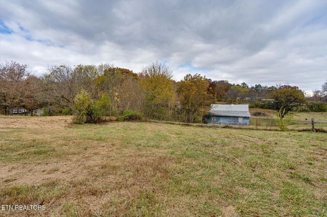 119 County Road 890, Etowah, TN 37331