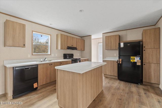 119 County Road 890, Etowah, TN 37331