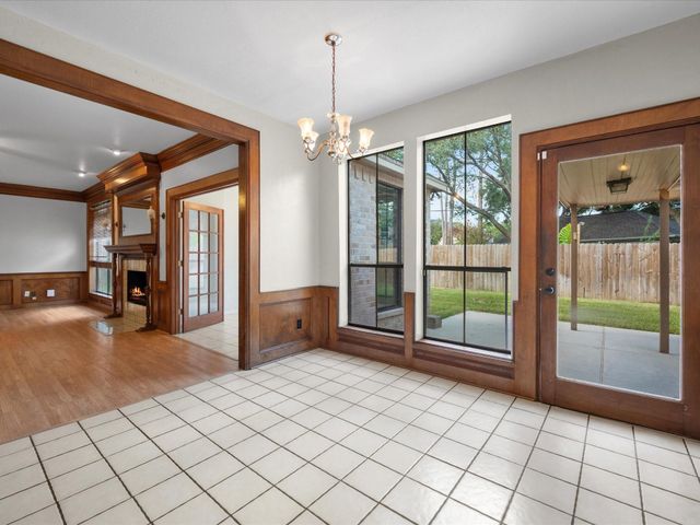 18006 Memorial Estates Drive, Spring, TX 77379