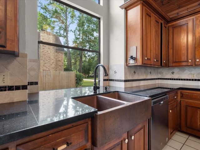 18006 Memorial Estates Drive, Spring, TX 77379