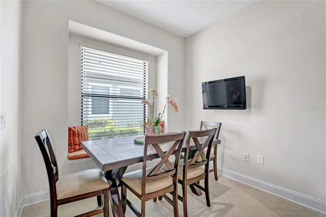 8013 HAMPTON GLEN DRIVE, Tampa, FL 33647