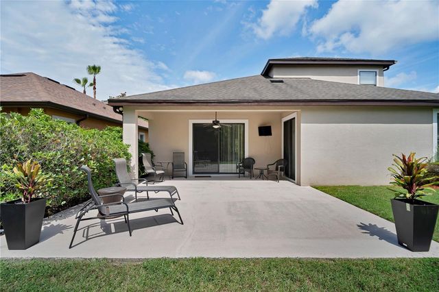 8013 HAMPTON GLEN DRIVE, Tampa, FL 33647