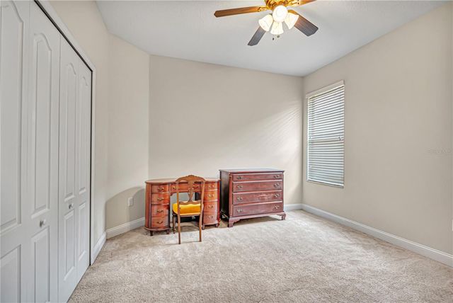8013 HAMPTON GLEN DRIVE, Tampa, FL 33647