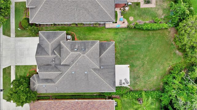 8013 HAMPTON GLEN DRIVE, Tampa, FL 33647