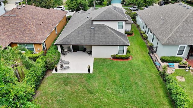 8013 HAMPTON GLEN DRIVE, Tampa, FL 33647