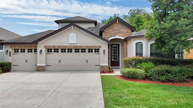 8013 HAMPTON GLEN DRIVE, Tampa, FL 33647