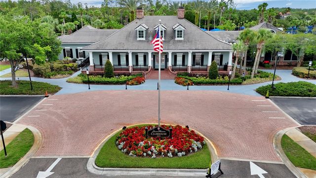 8013 HAMPTON GLEN DRIVE, Tampa, FL 33647