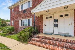 8 Juniper Lane A, Eatontown, NJ 07724