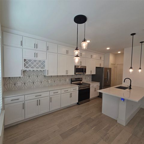 7305 Bree Court, Dallas, TX 75235