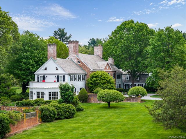 52 Piping Rock Road, Locust Valley, NY 11560