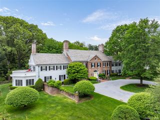 52 Piping Rock Road, Locust Valley, NY 11560