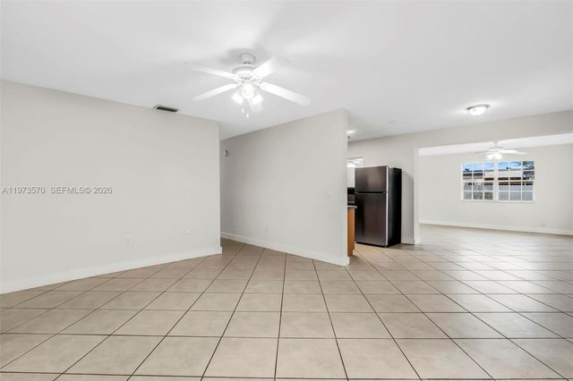 1130 N 70th Ave, Hollywood, FL 33024