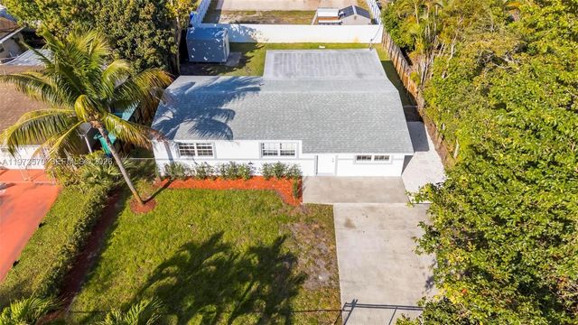 1130 N 70th Ave, Hollywood, FL 33024
