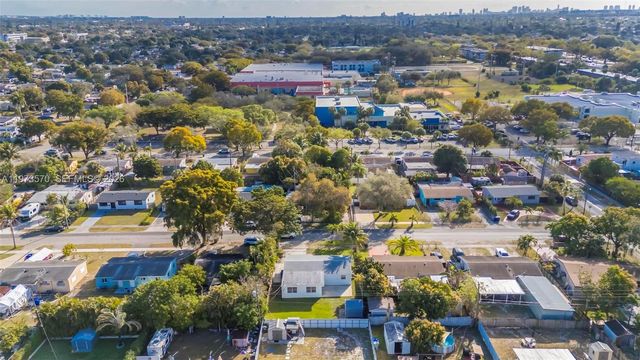 1130 N 70th Ave, Hollywood, FL 33024