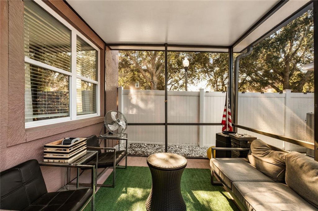 Image 20 of property listing at 7482 BENTONSHIRE AVENUE, Windermere, FL 34786