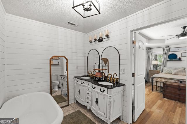 27067 Highway 85, Senoia, GA 30276