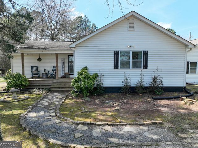 27067 Highway 85, Senoia, GA 30276