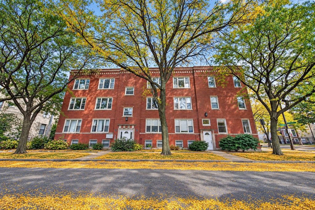 3402 W Medill Avenue 1, Chicago, IL 60647 — exterior