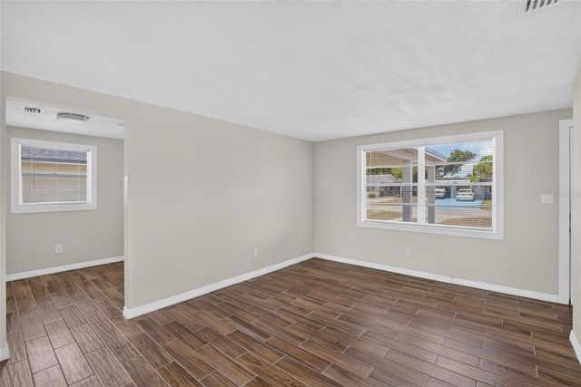 4706 S 87TH STREET, Tampa, FL 33619