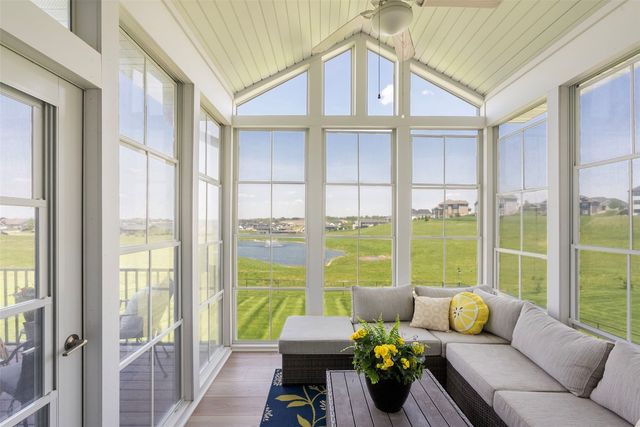1350 E Tartan Drive, North Liberty, IA 52317