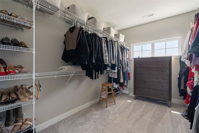 1350 E Tartan Drive, North Liberty, IA 52317