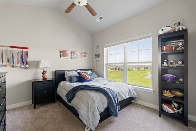 1350 E Tartan Drive, North Liberty, IA 52317