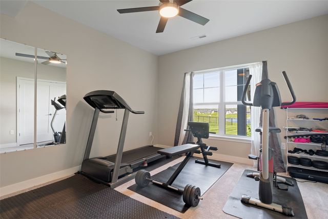1350 E Tartan Drive, North Liberty, IA 52317