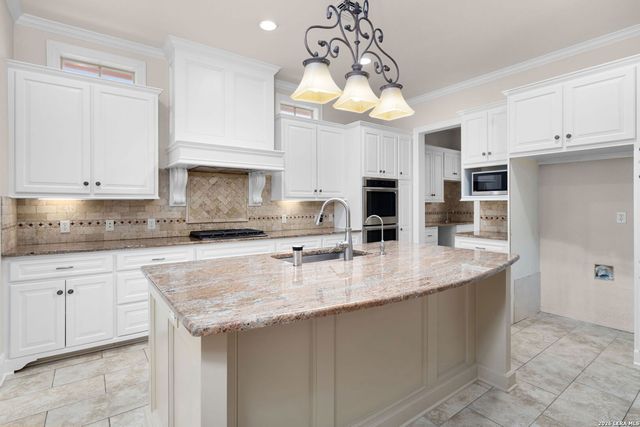 1114 Tuscan Rdg, New Braunfels, TX 78130